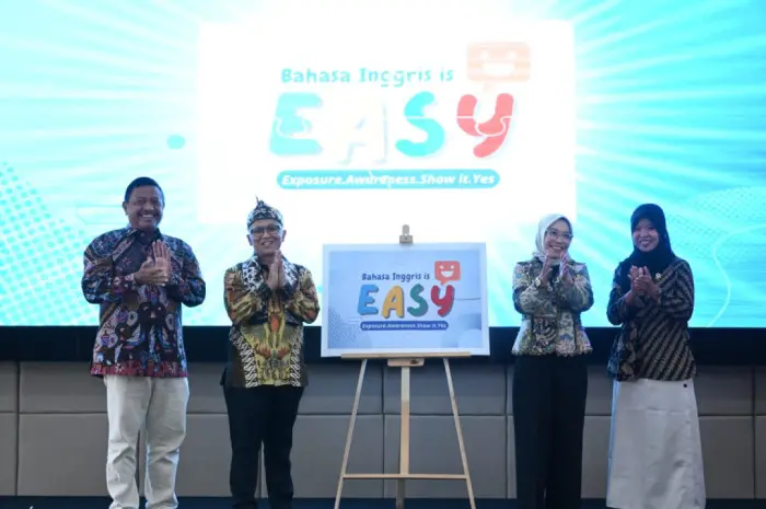 PKGSD-MBI Diluncurkan: Guru SD Hadapi Era Bahasa Inggris!